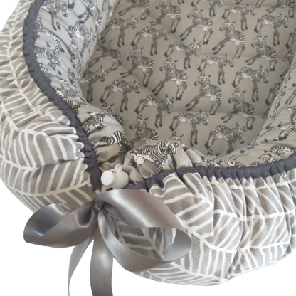 Babynest – Grey Zebras + Grey + Grey Trim