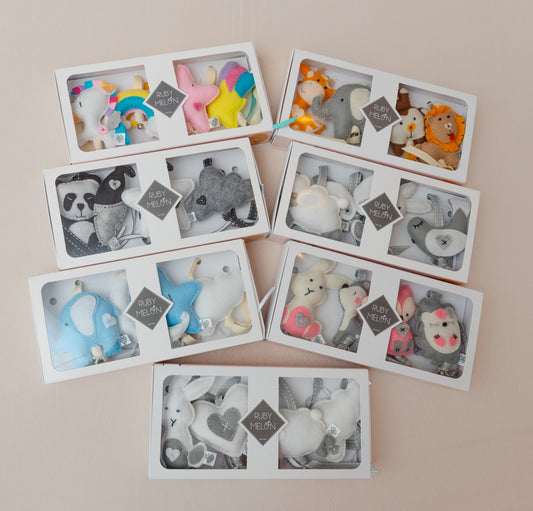 Heartfelt Dingle Dangle Set - Dreamy Ellie