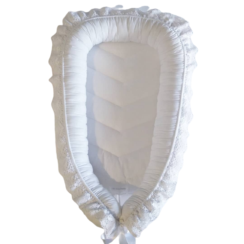 Babynest – Crisp White + Vintage Crochet Trim