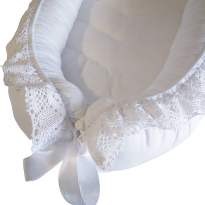 Babynest – Crisp White + Vintage Crochet Trim