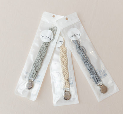 Macrame Dummy Clip