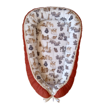 Babynest – Baby Wild Animals + Rust + Beige Trim